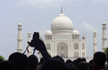 Hindu outfits chant ’Shiv Chalisa’ at Taj Mahal, activists arrested